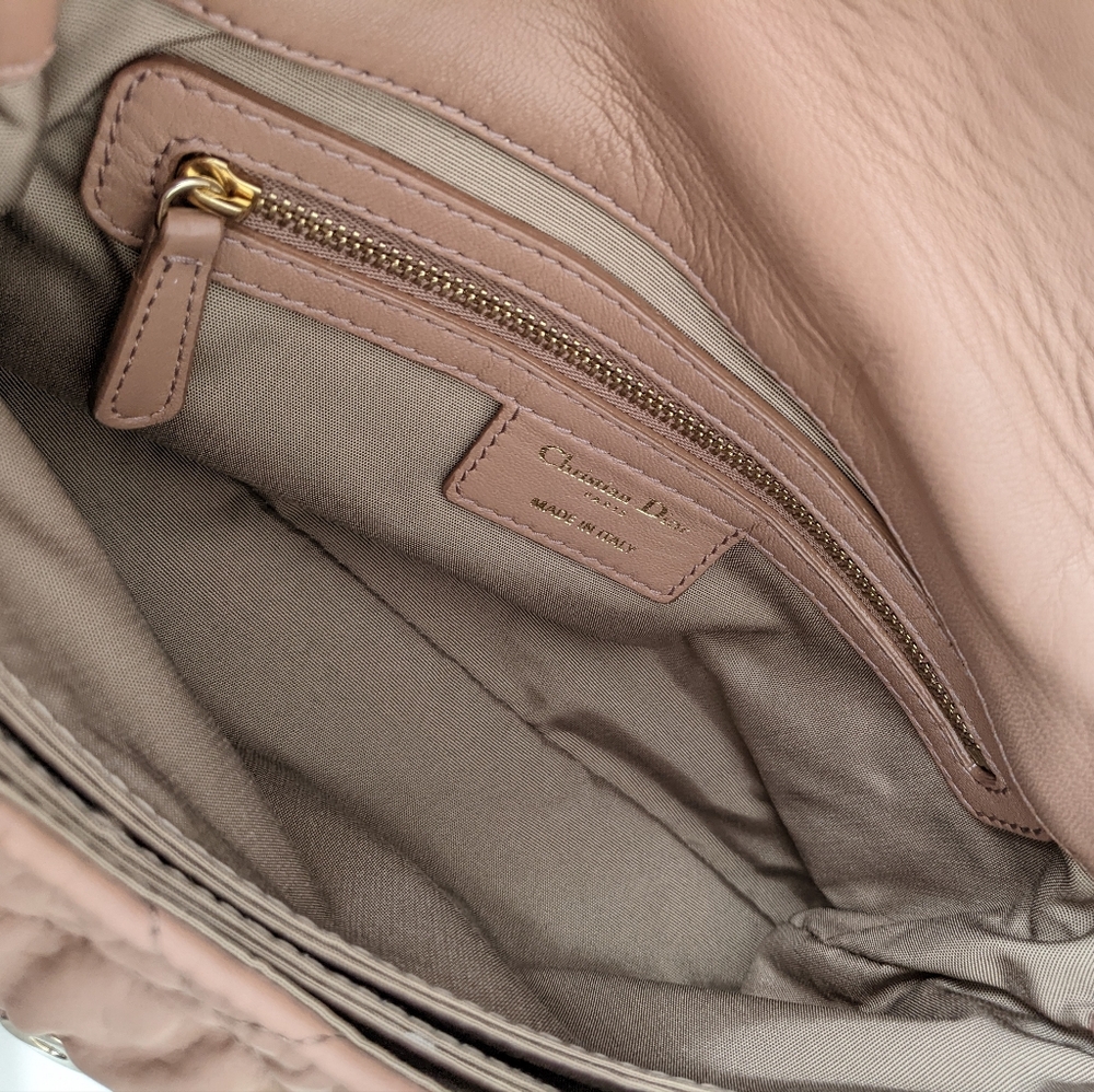 Christian Dior Cannage Gaufre Bag - Picture 11 of 17